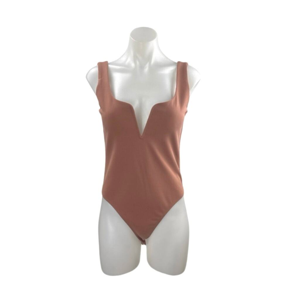 Buddy Love Women's Tan Sleeveless Notch V Neck Cami Tank Bodysuit Top Size S